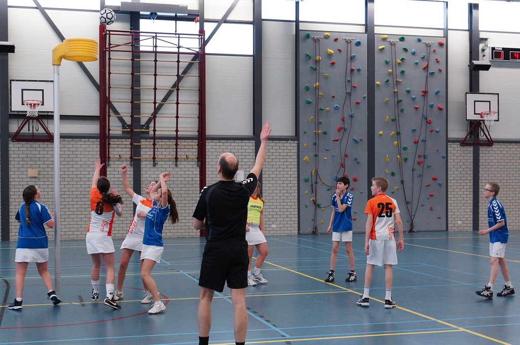 Korfbal C2 - 8 februari -010.jpg